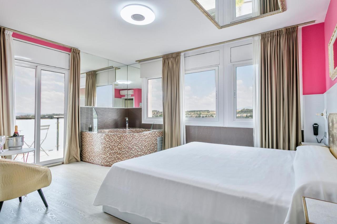 Hotel H Granollers Eksteriør bilde