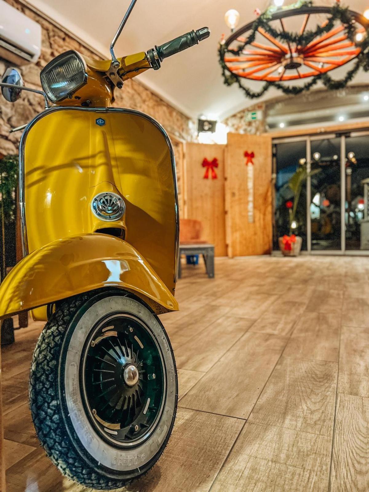 Hotel H Granollers Eksteriør bilde